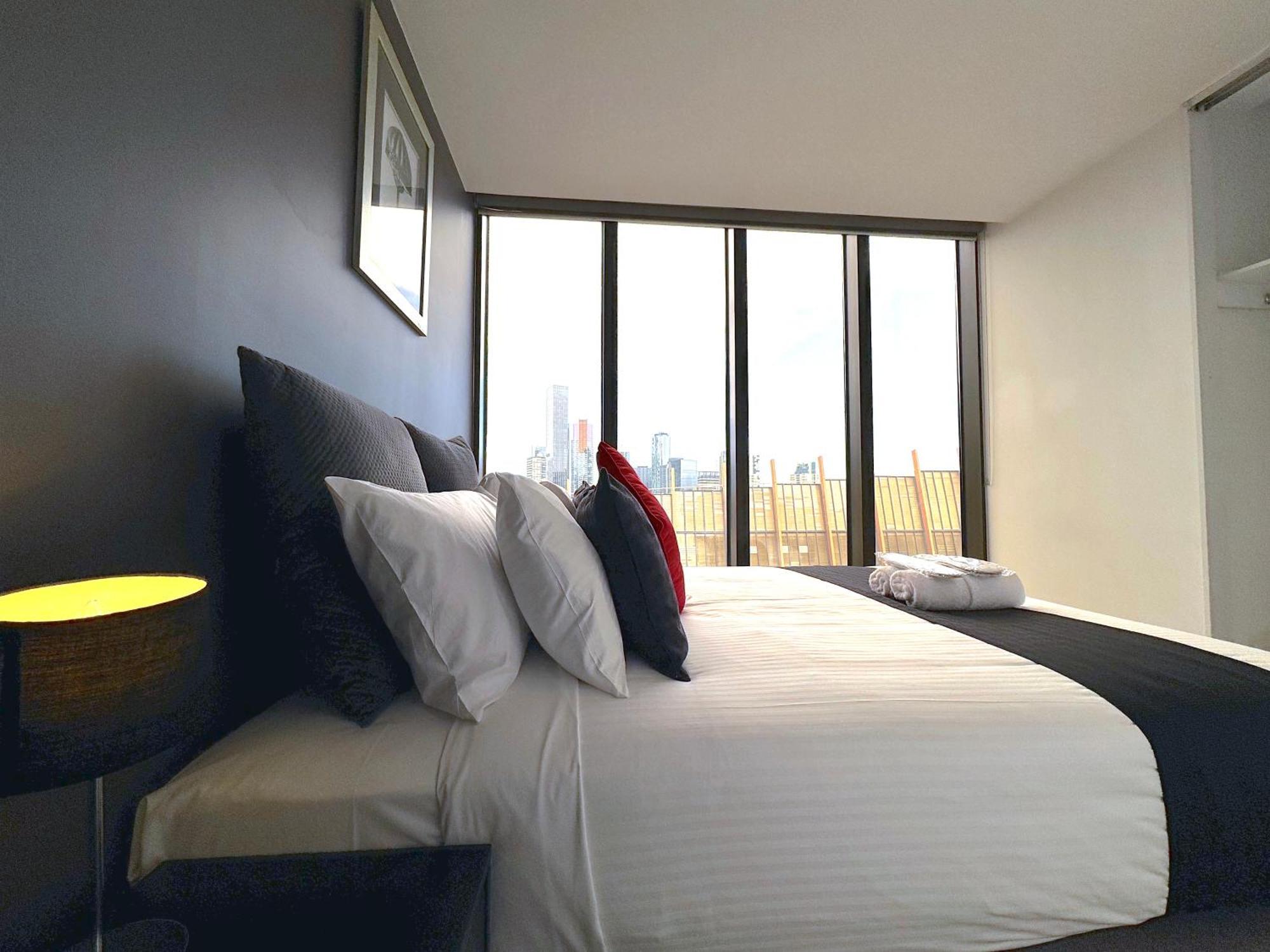 Aura On Flinders Serviced Apartments Melbourne Luaran gambar