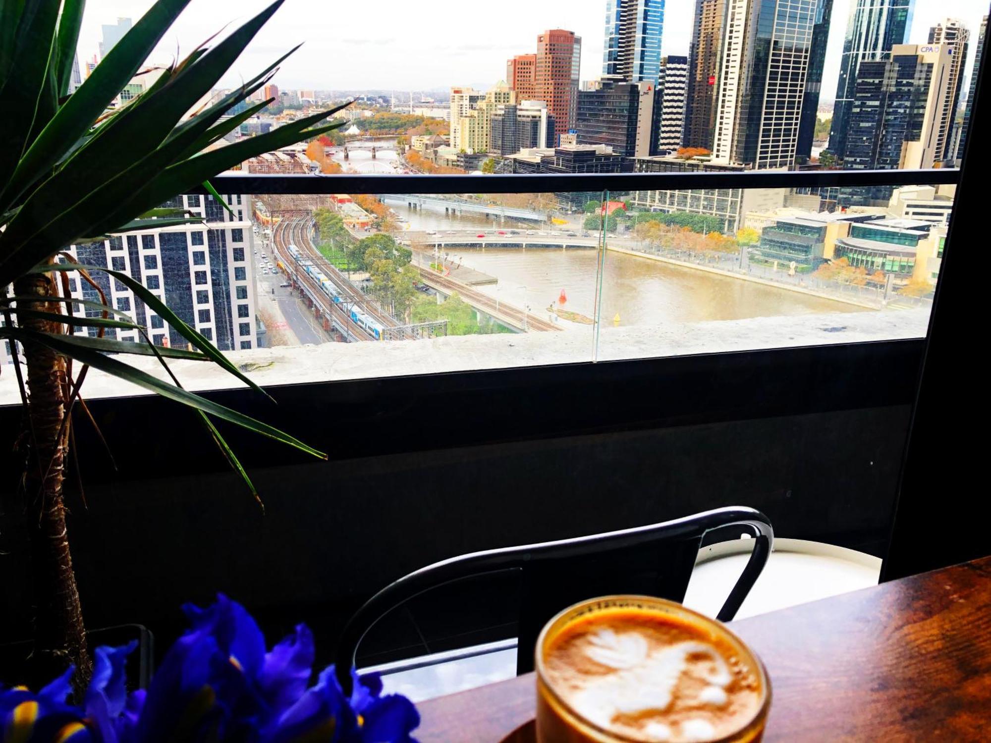Aura On Flinders Serviced Apartments Melbourne Luaran gambar