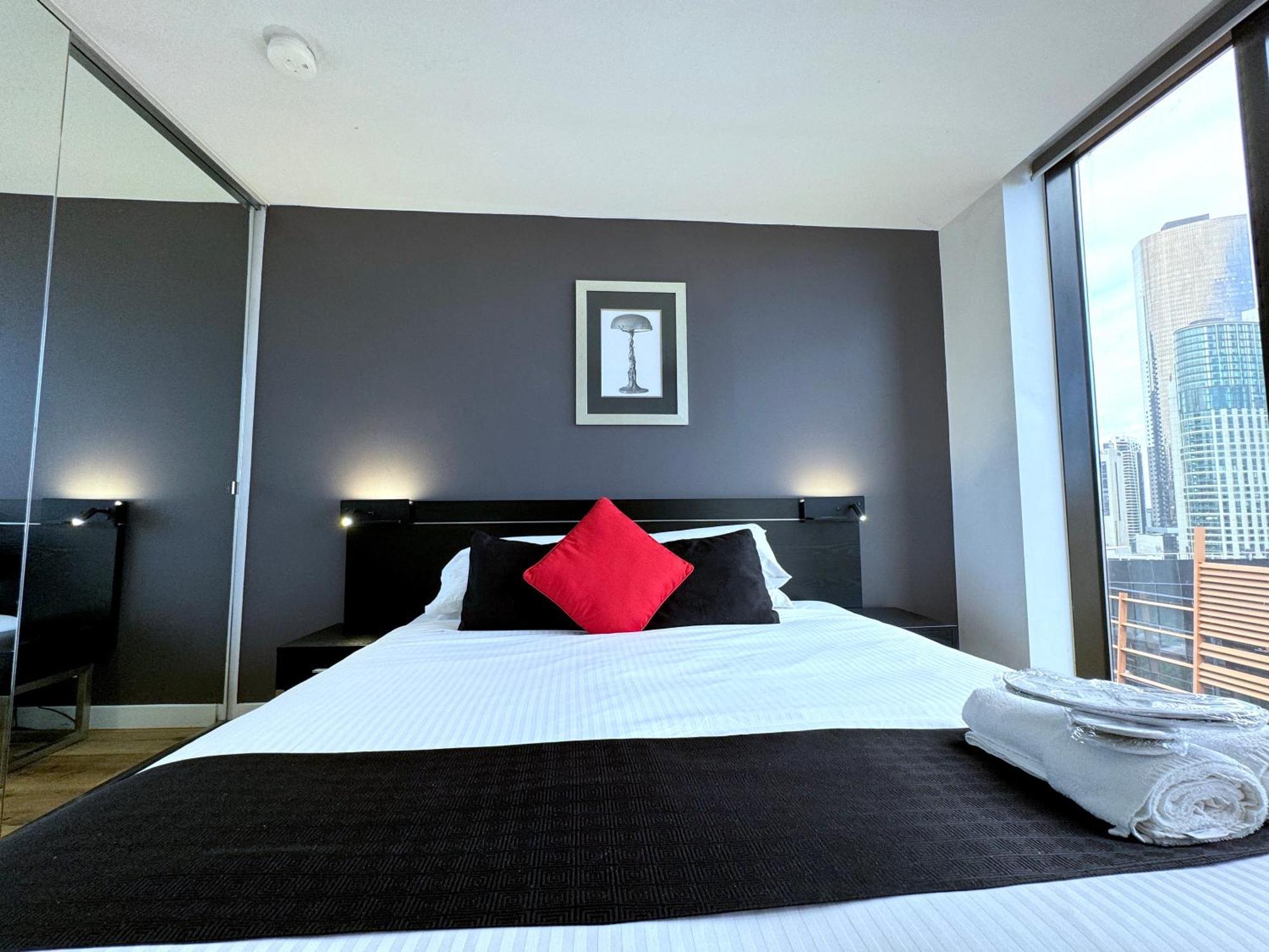 Aura On Flinders Serviced Apartments Melbourne Luaran gambar