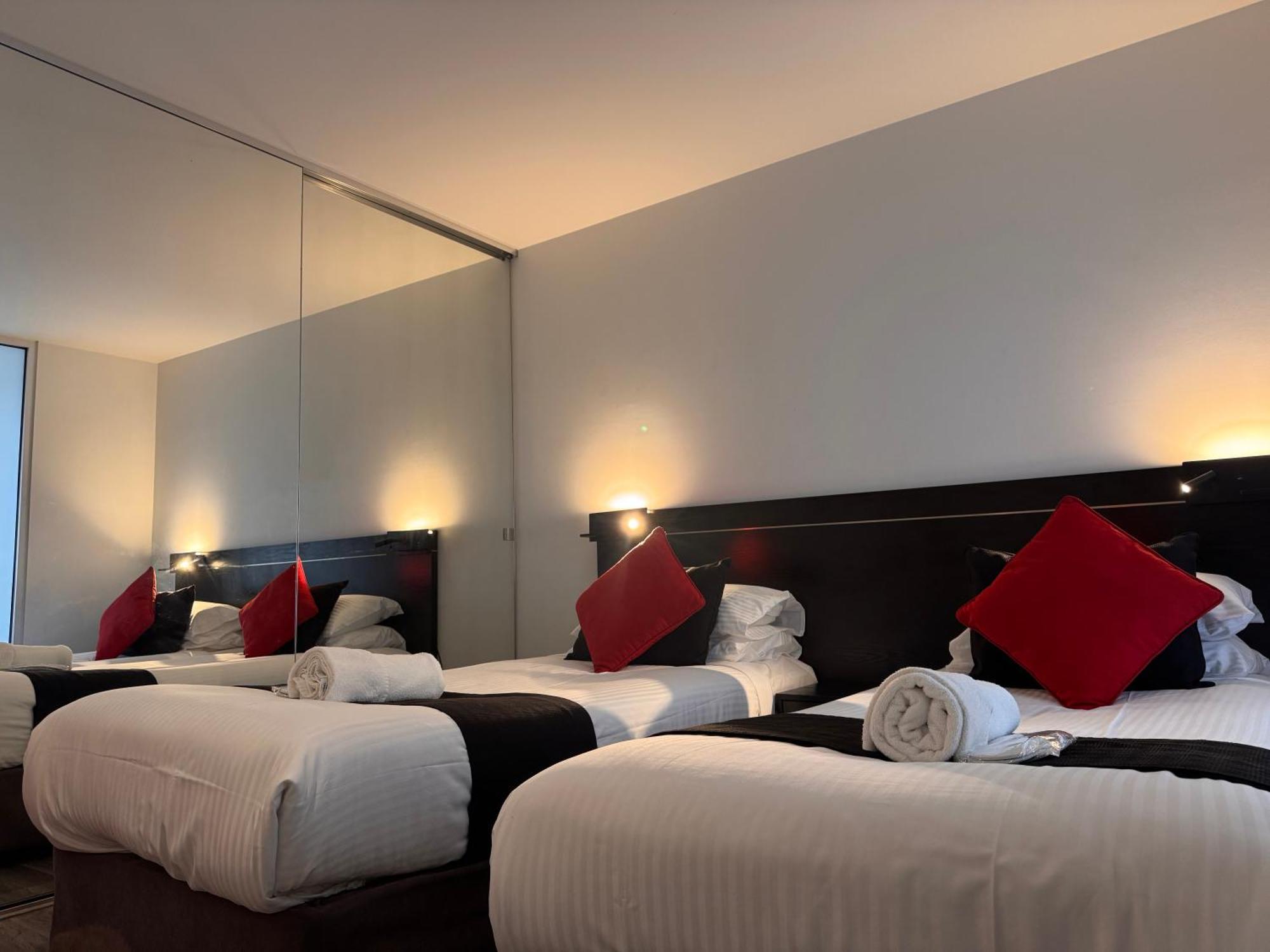 Aura On Flinders Serviced Apartments Melbourne Luaran gambar