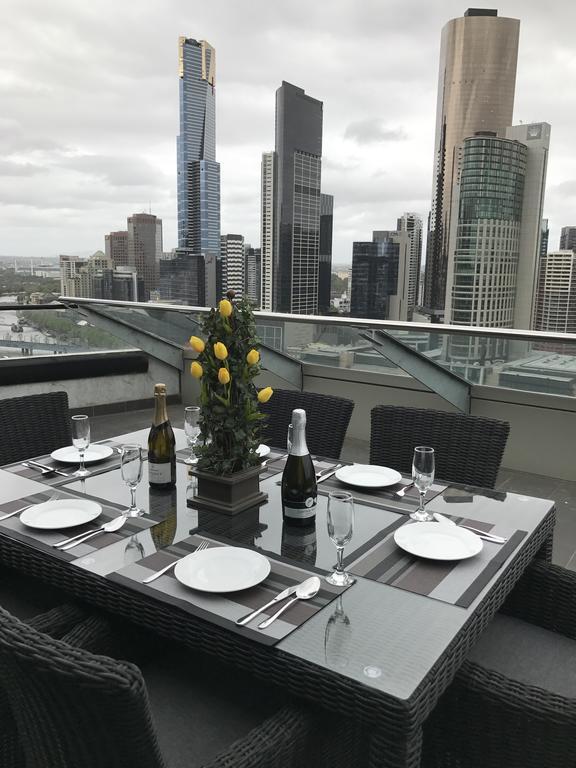 Aura On Flinders Serviced Apartments Melbourne Luaran gambar